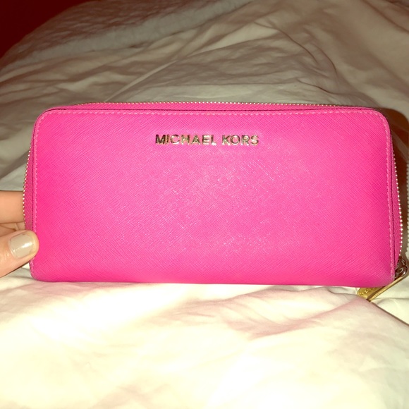 pink mk wallet