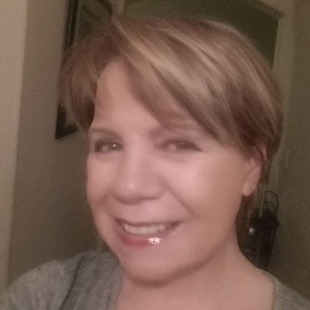 Meet your Posher, Vivian