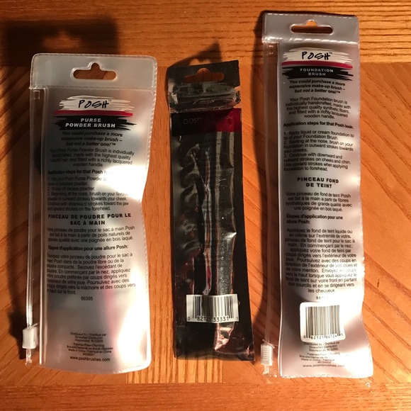 3 POSH MAKEUP BRUSHES - Picture 2 of 3