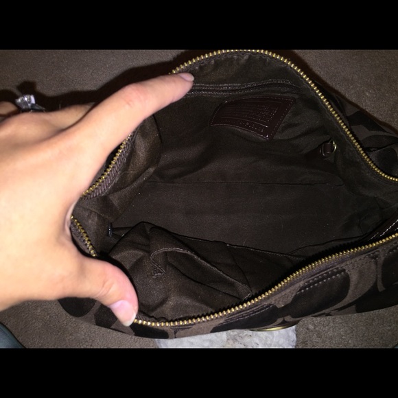 Authentic Coach Shoulder Bag - Picture 3 of 4