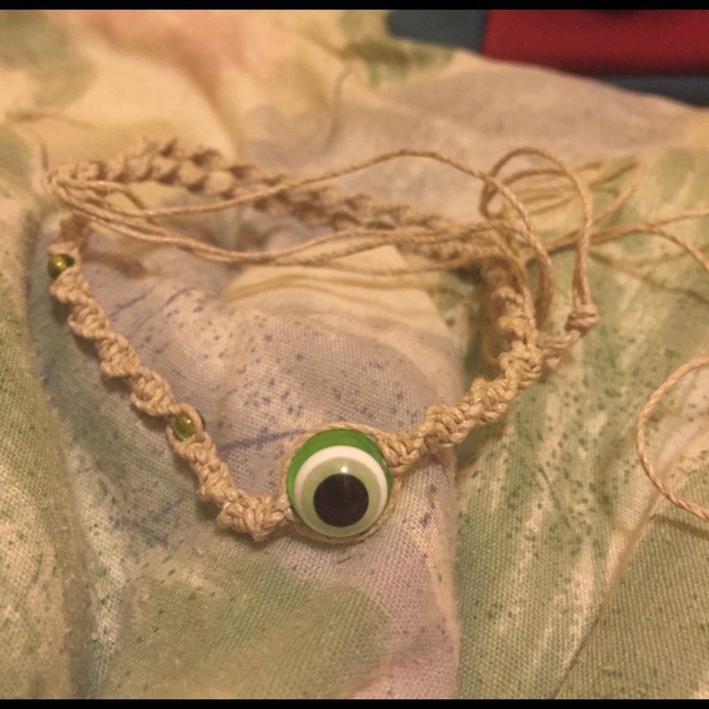 Body Rage Green Eye Twisted Hemp Necklace