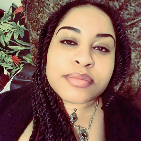 Meet your Posher, Clara - Picture 5 of 7