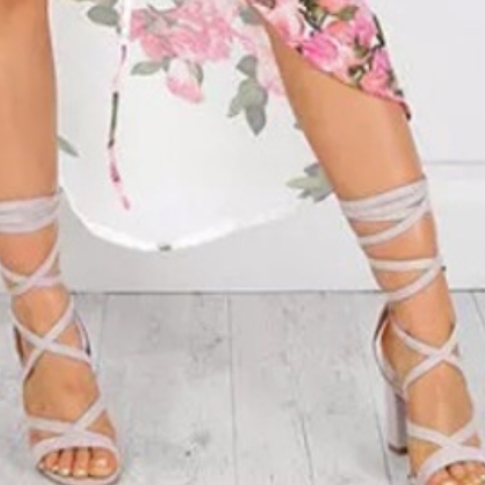 Pink & White Floral Sheer Maxi Dress - Picture 6 of 7