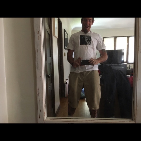 Meet your Posher, Joshua - Picture 4 of 7