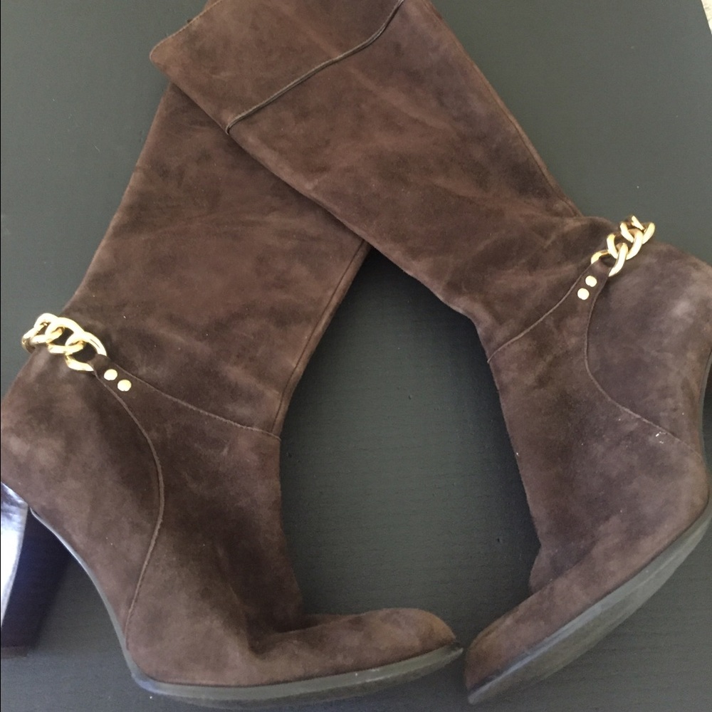 Chocolate brown suede boots