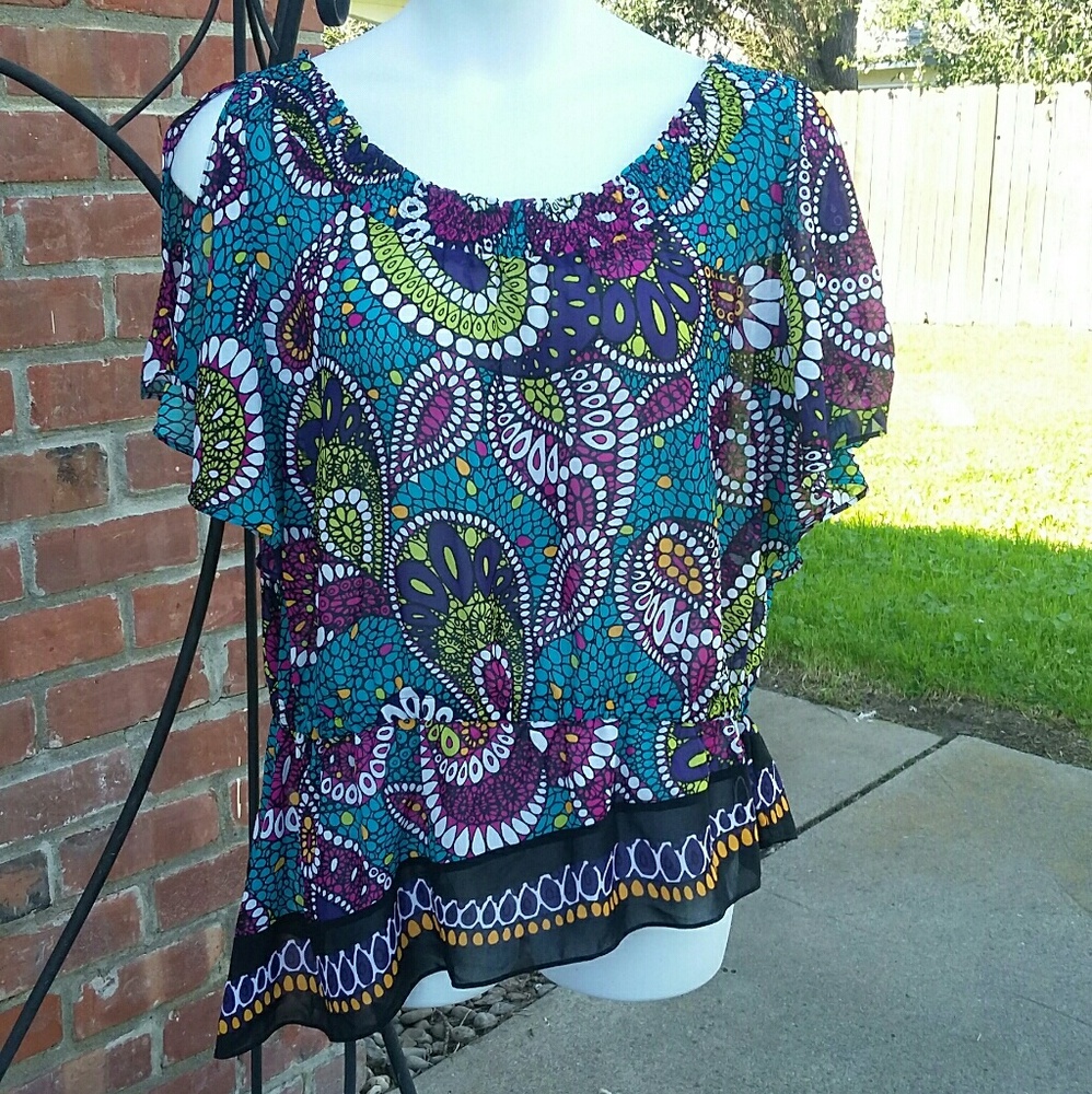 Nicole Miller Multi colored cold shoulder top