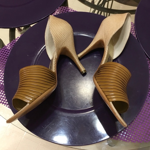 Shoes - Picture 3 of 4