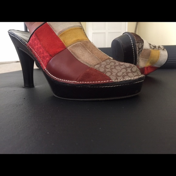 VERY RARE VINTAGE coach Patchwork clogs - Picture 2 of 3