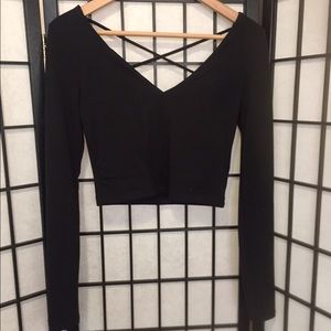 Long sleeve crop top