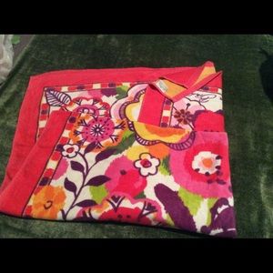 Vera Bradley , Beach towel, great condition!