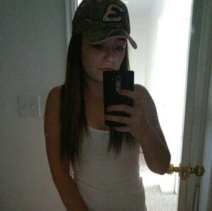 Meet your Posher, Kelsie