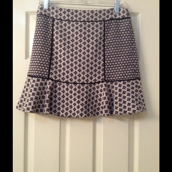 Ann Taylor Loft Flare Skirt - Picture 2 of 5