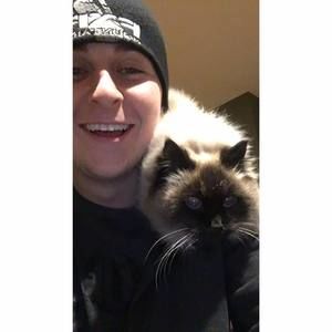 Meet your Posher, Jason