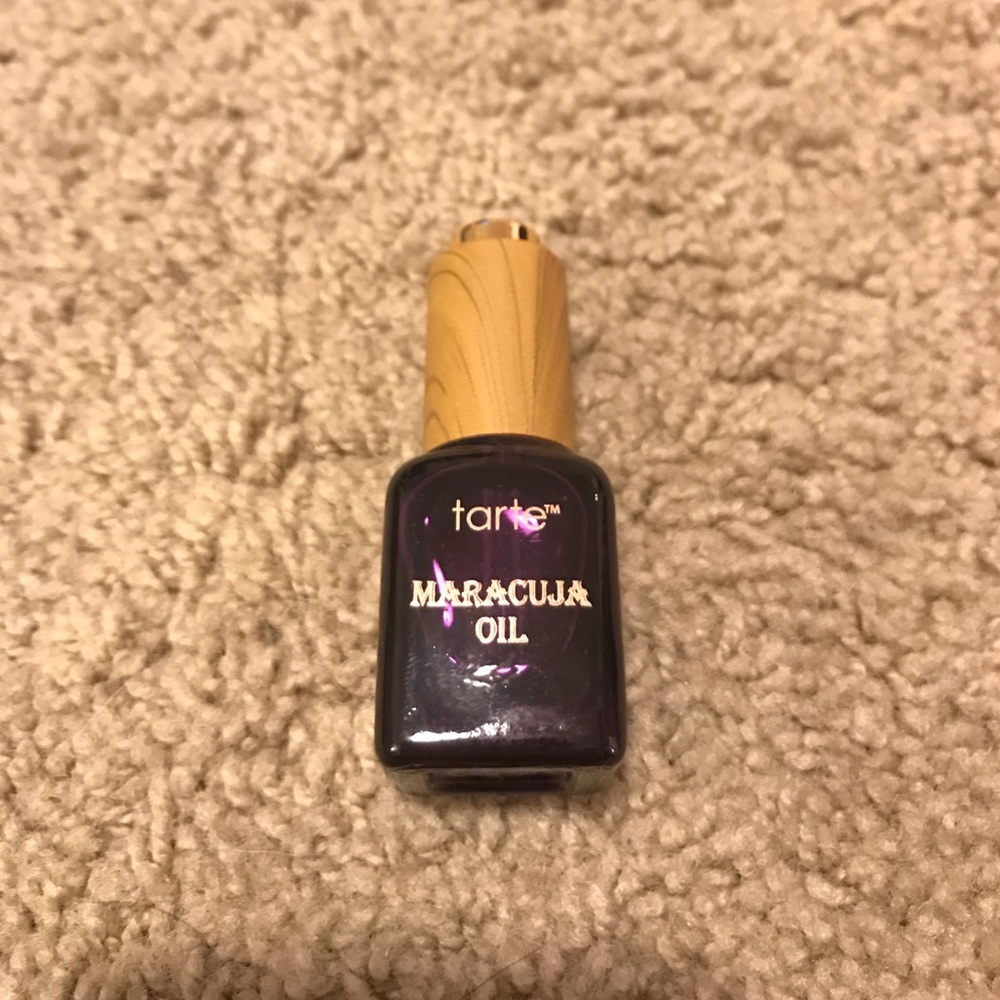 BNIB tarte maracuja oil 0.23 oz