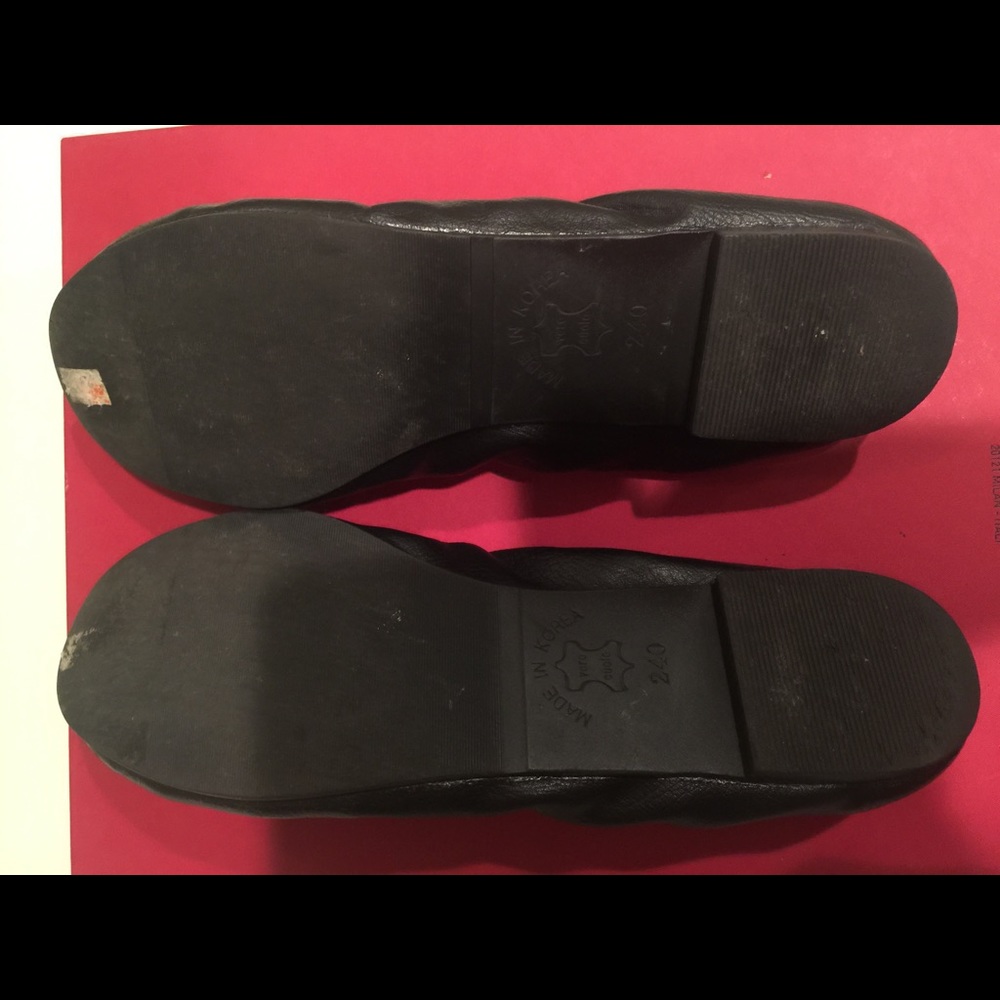 Flats - Picture 2 of 2