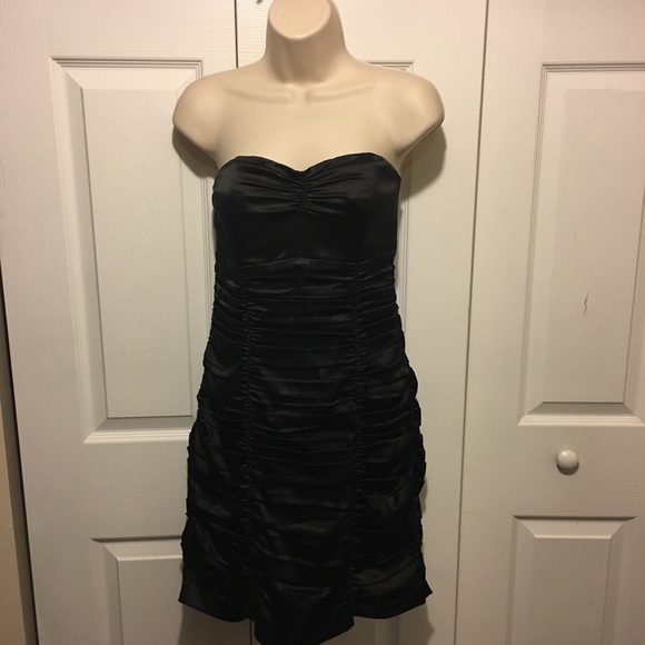 Express Dresses & Skirts - Express Strapless Dress