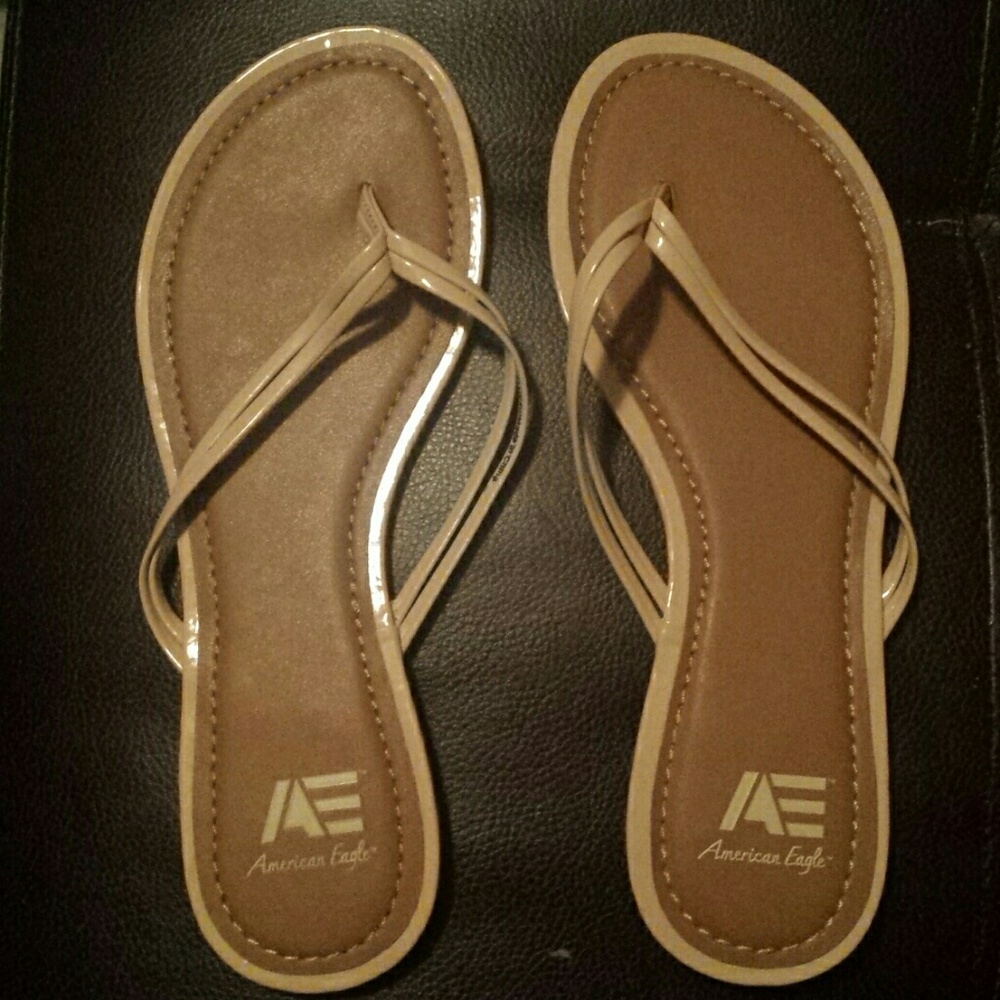 American Eagle Sandals