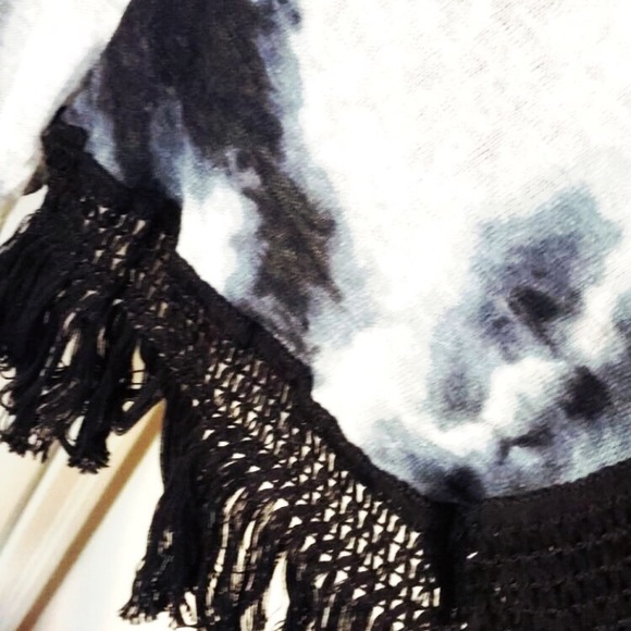 🆕 Gorgeous Tie Dye Kimono - Picture 5 of 5