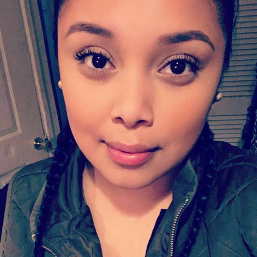 Meet your Posher, Jazmin