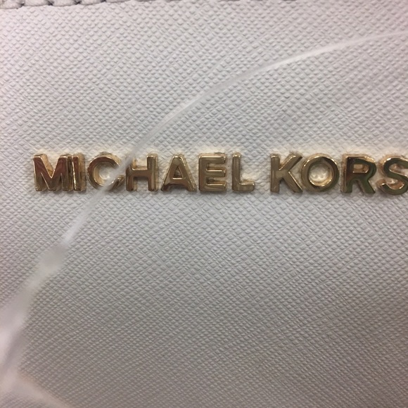 Michael Kors Medium Jet Set Satchel - Picture 4 of 4