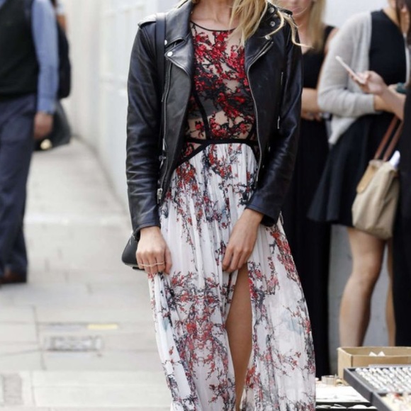 " CASUAL COOL " - Picture 3 of 6