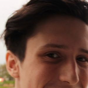 Meet your Posher, Sebastian