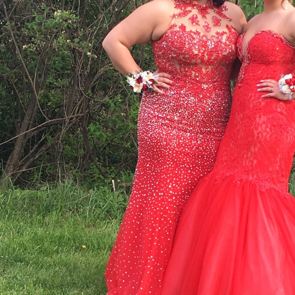 Red prom dress