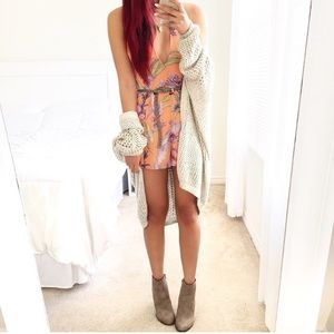 NWT WYLDR pool party playsuit -XS