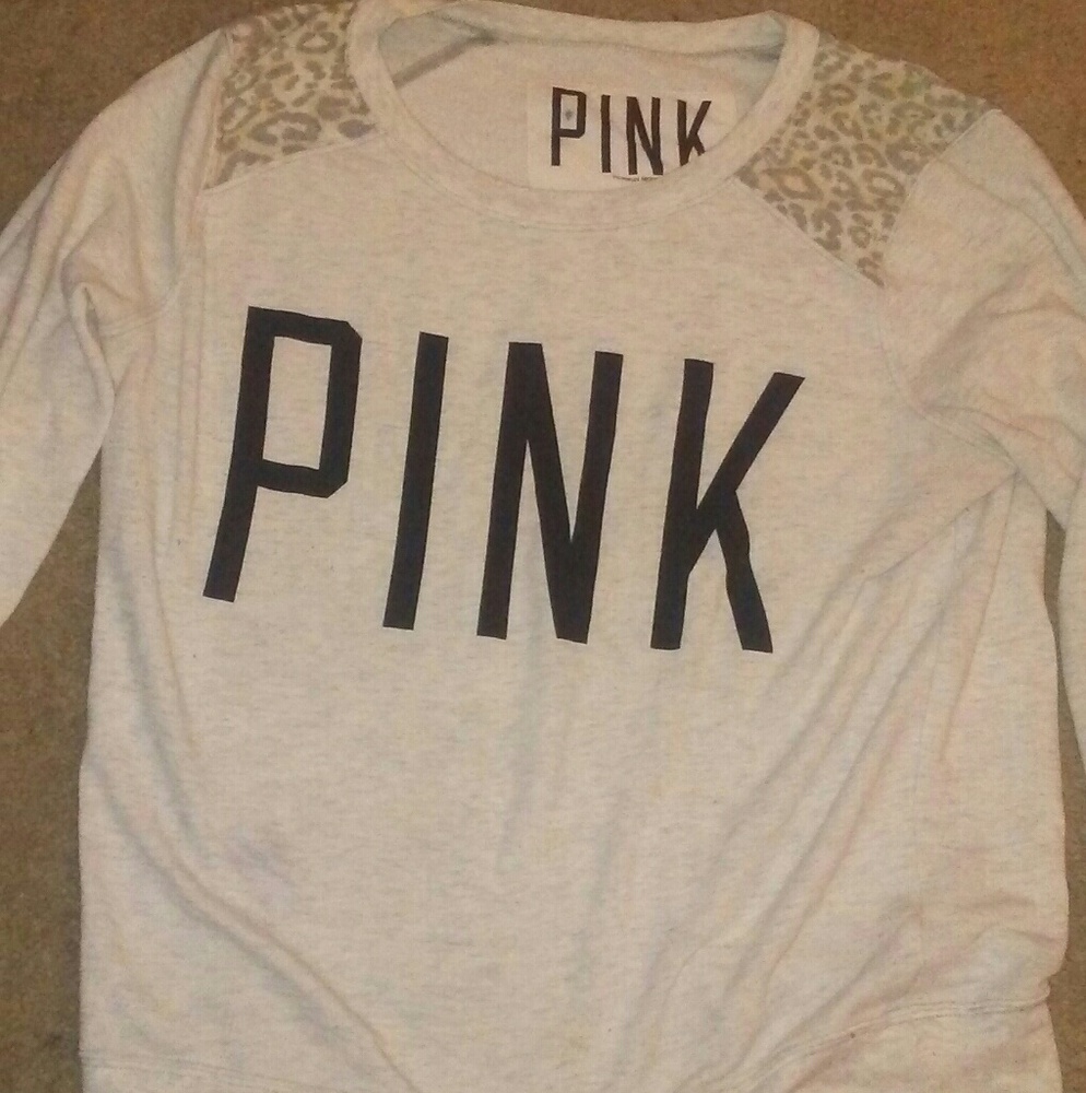 Love pink longsleeve bundle xoxo