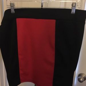 Love Me More color block red/blk mini skirt sz 1X