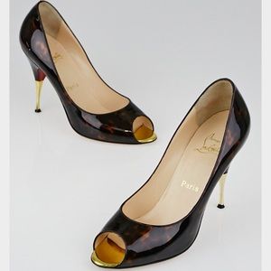 AUTHENTIC Christian Louboutin patent leather heels
