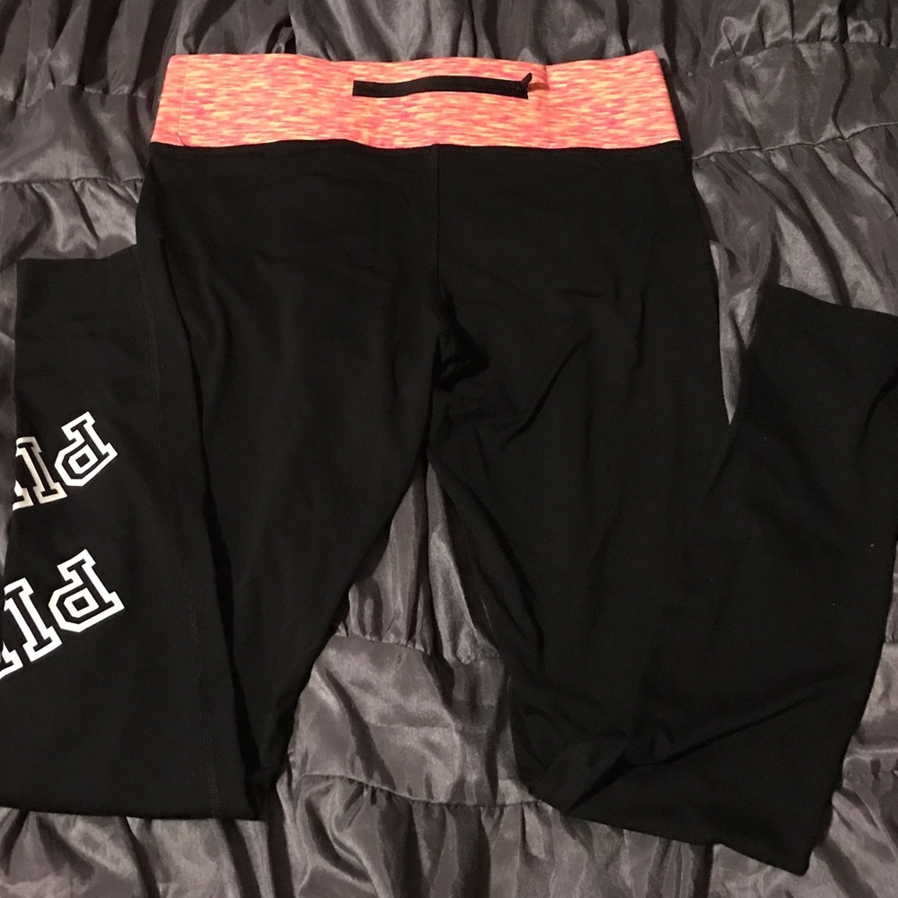 "VS Pink"yoga pants size small
