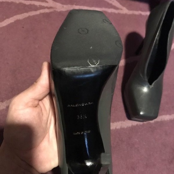 BALENCIAGA women's grey heels - Picture 3 of 3