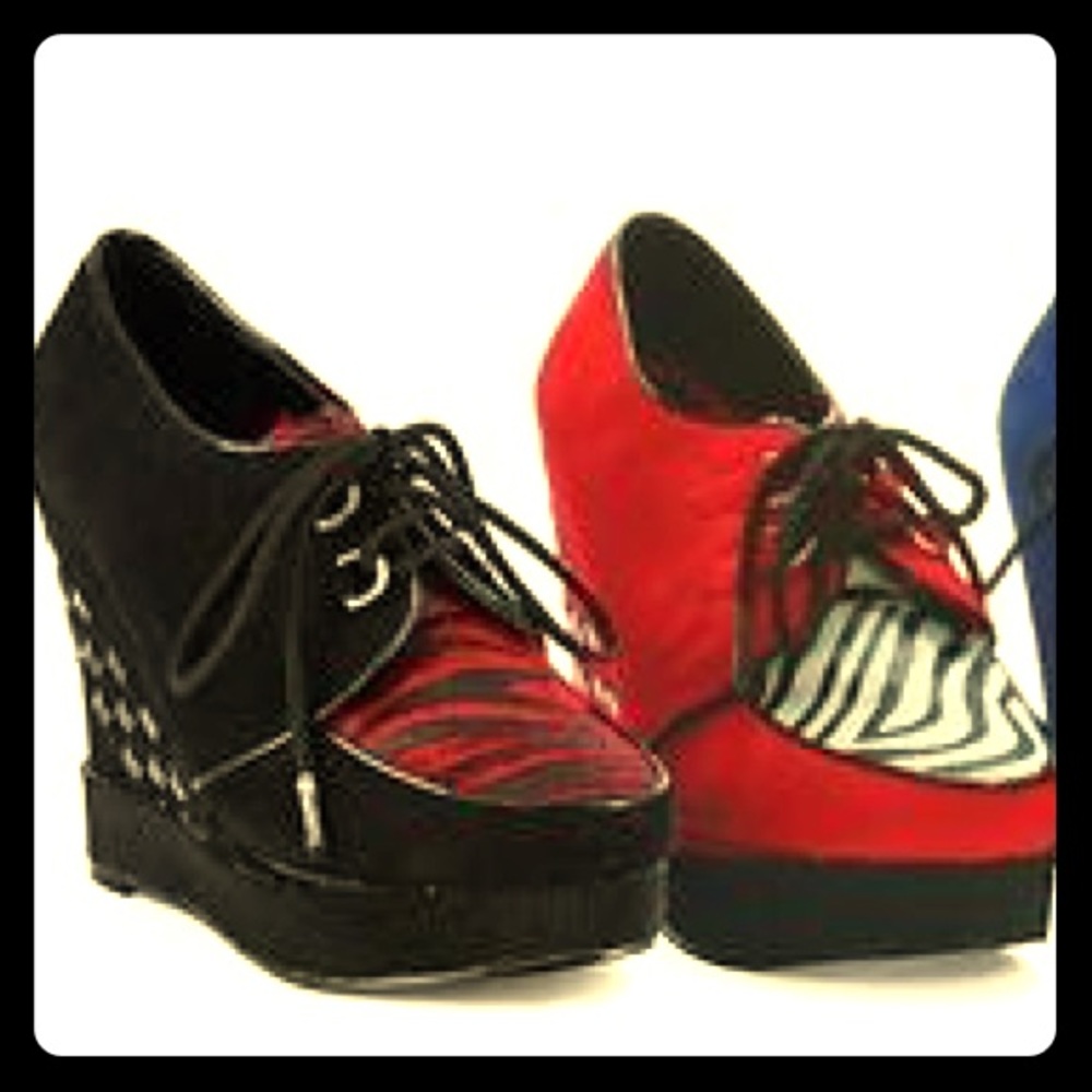 Bettie Paige creeper wedge platforms.
