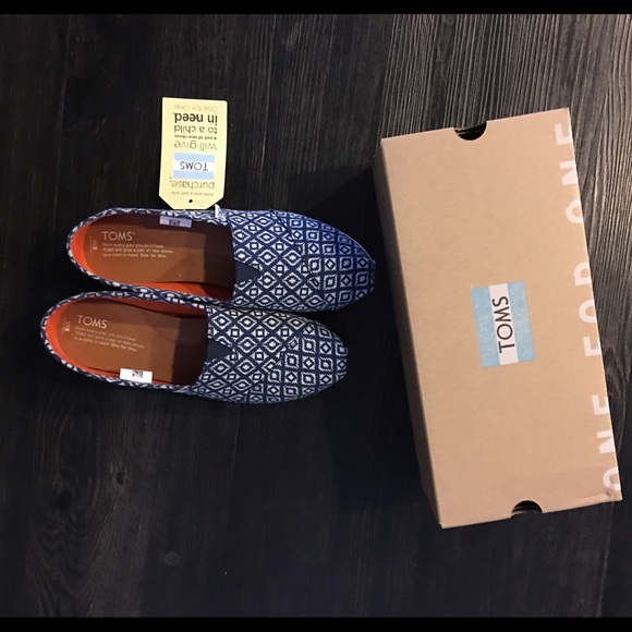 TOMS Shoes - Toms Tribal Print