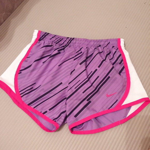 Nike Pants - Nike sport short