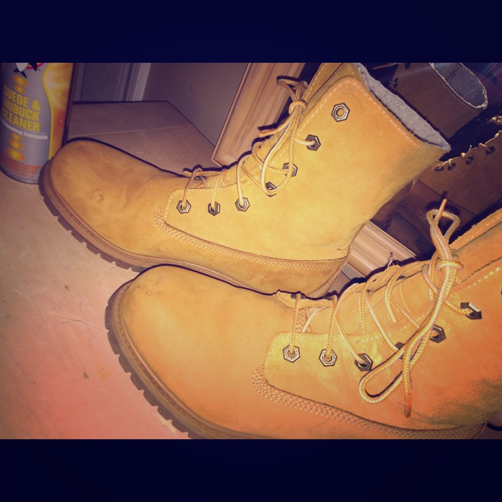 Womens Teddy Fleece Timberlands