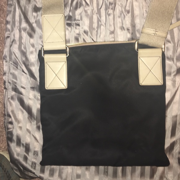 Dolce & Gabbana Messenger - Picture 3 of 4