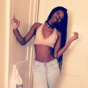 Meet your Posher, Arlanna