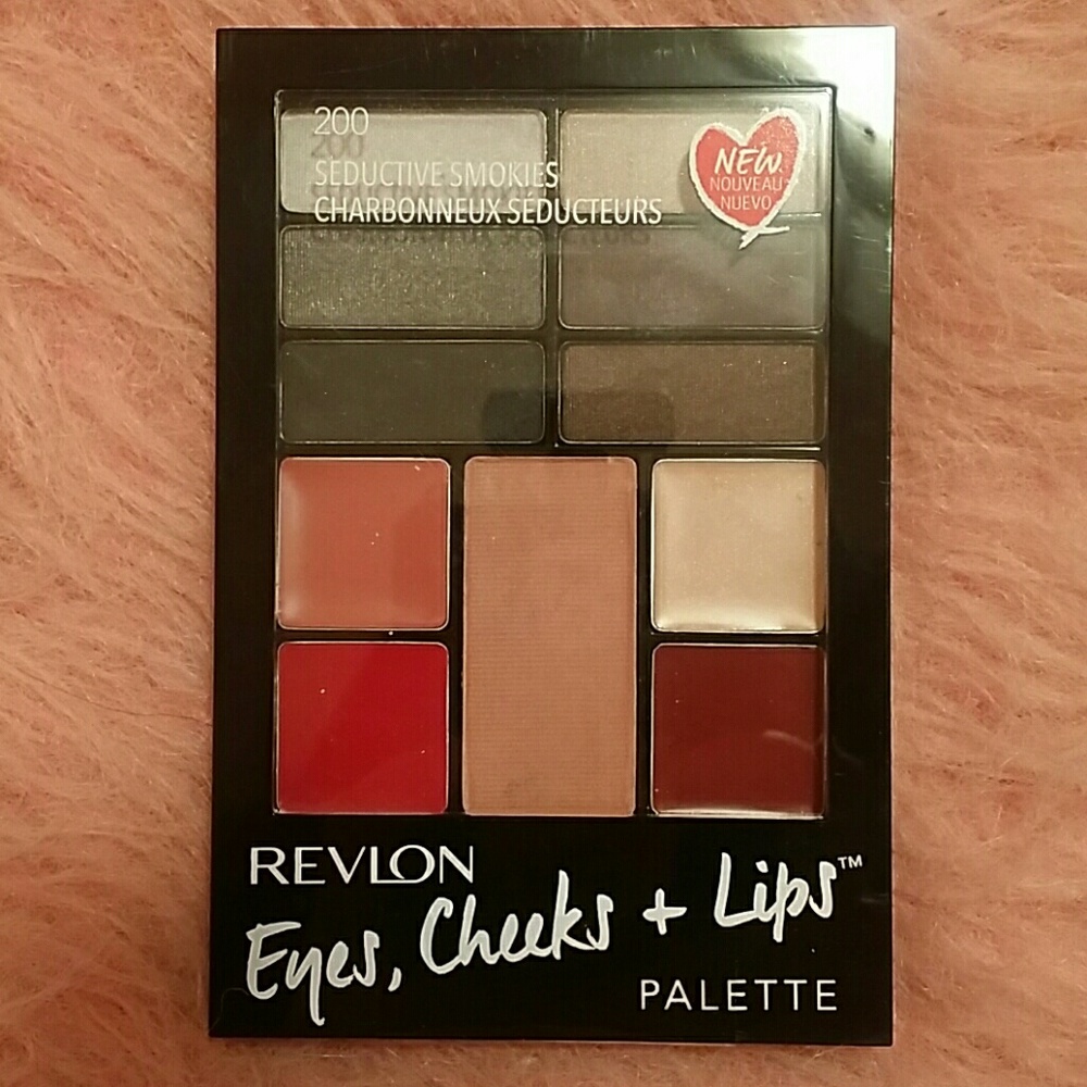 Revlon eyes, cheeks + lips palette #200