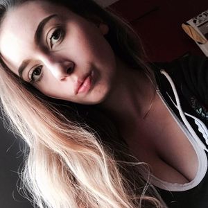 Meet your Posher, Jade