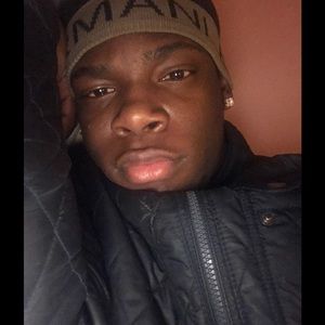 Meet your Posher, Deonte