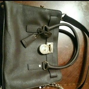 Michael kors Hamilton.