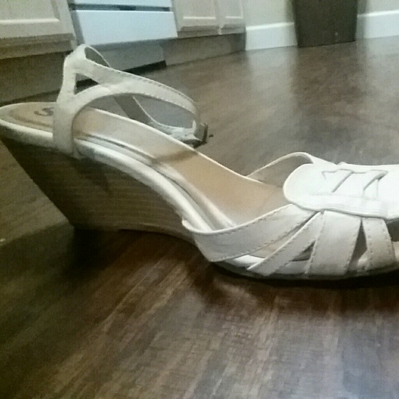 Wedges - Picture 2 of 4