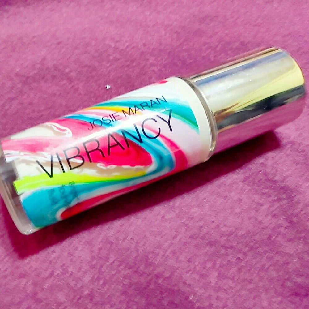 Price drop! Josie Maran Argan Oil Foundation