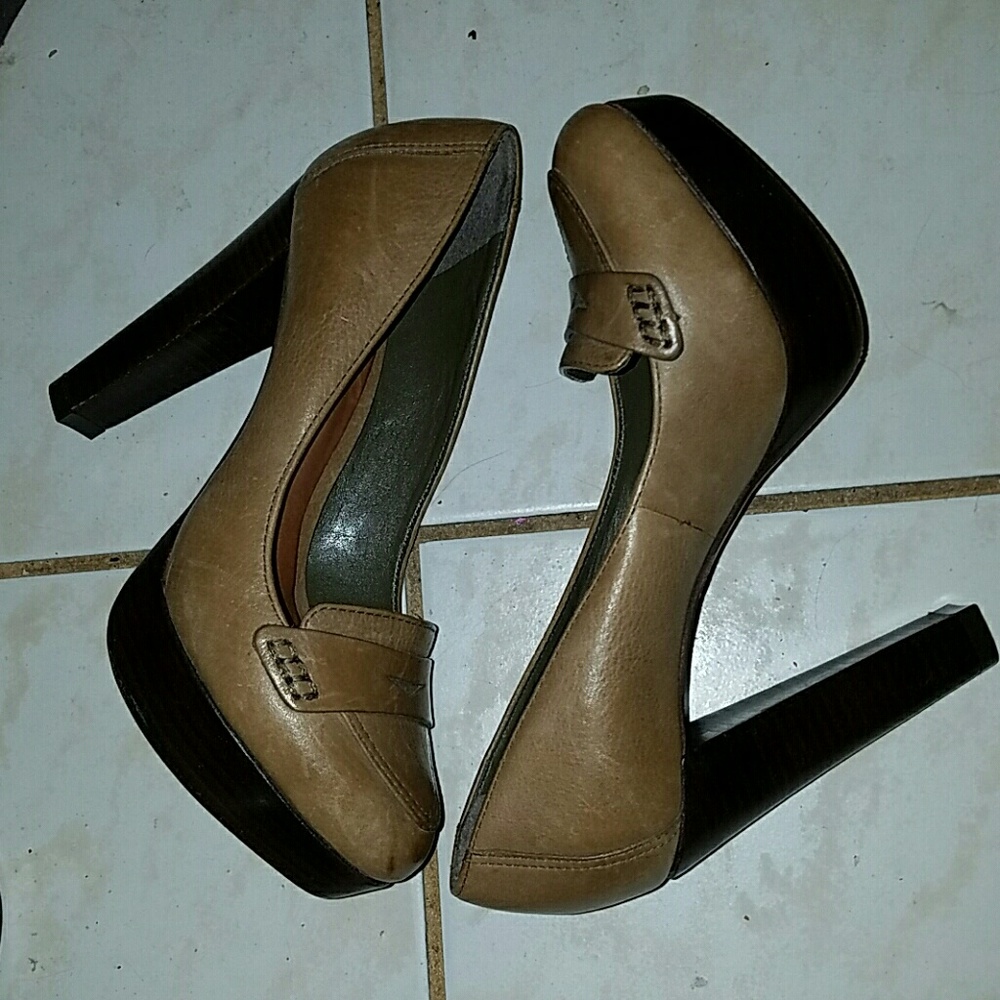 ALDO Tan and Brown Uniform Heel !!