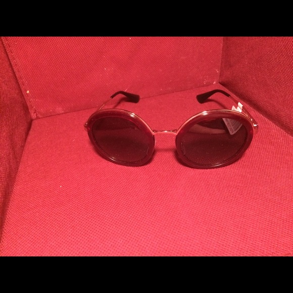 Woman's Prada Pink Havana sunglasses - Picture 2 of 5