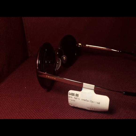 Woman's Prada Pink Havana sunglasses - Picture 4 of 5