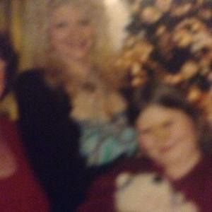 Meet your Posher, Julia