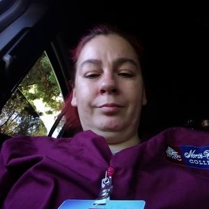 Meet your Posher, Cynthia